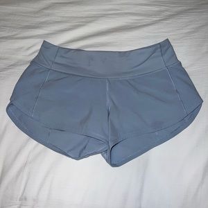 Lululemon speed up shorts 2.5 inch!